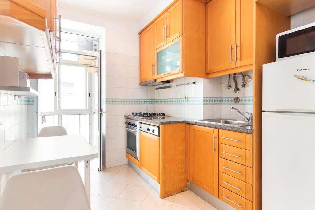 Spacious Near Saldanha Apartment Lissabon