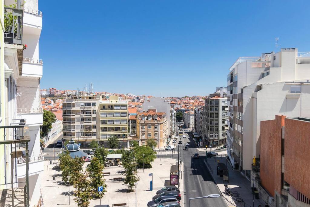 Spacious Near Saldanha Apartment Lissabon